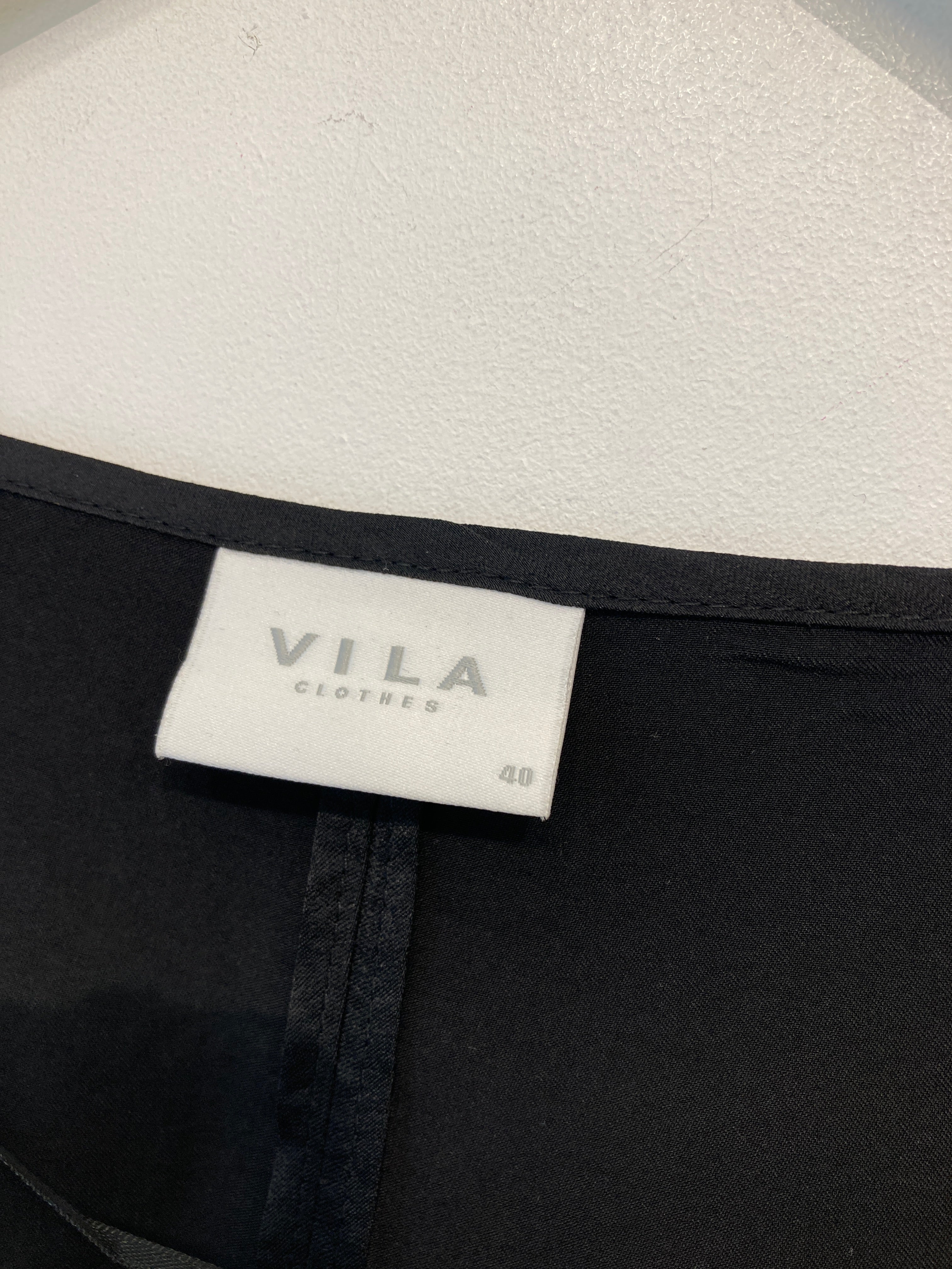 Vila Buksedragt
